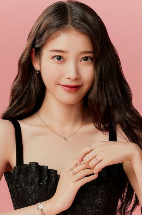 IU