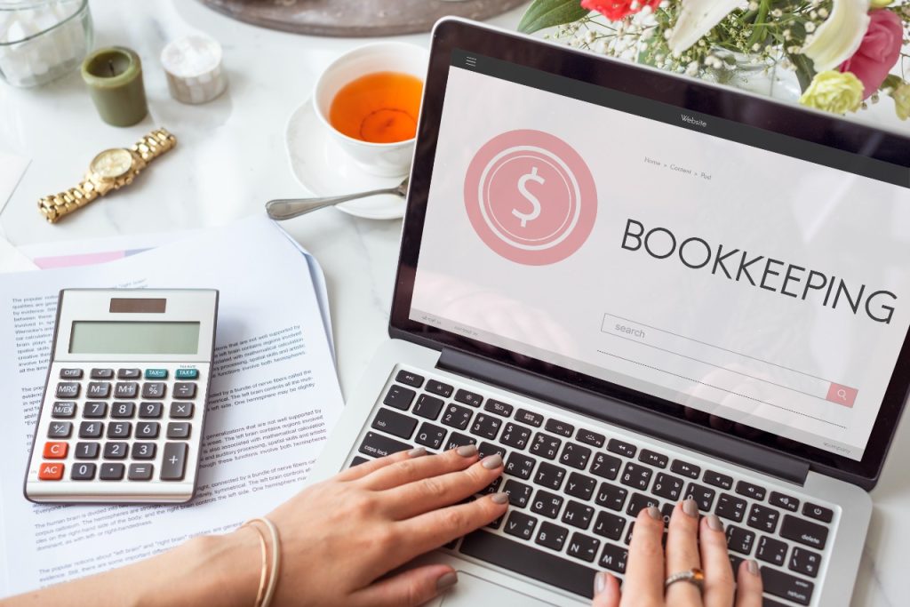 outsource bookkeeping for small business